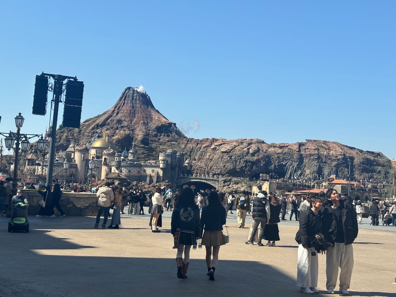 Read more about the article Tokyo DisneySea: Unique Disney Adventure Found Only in Japan
